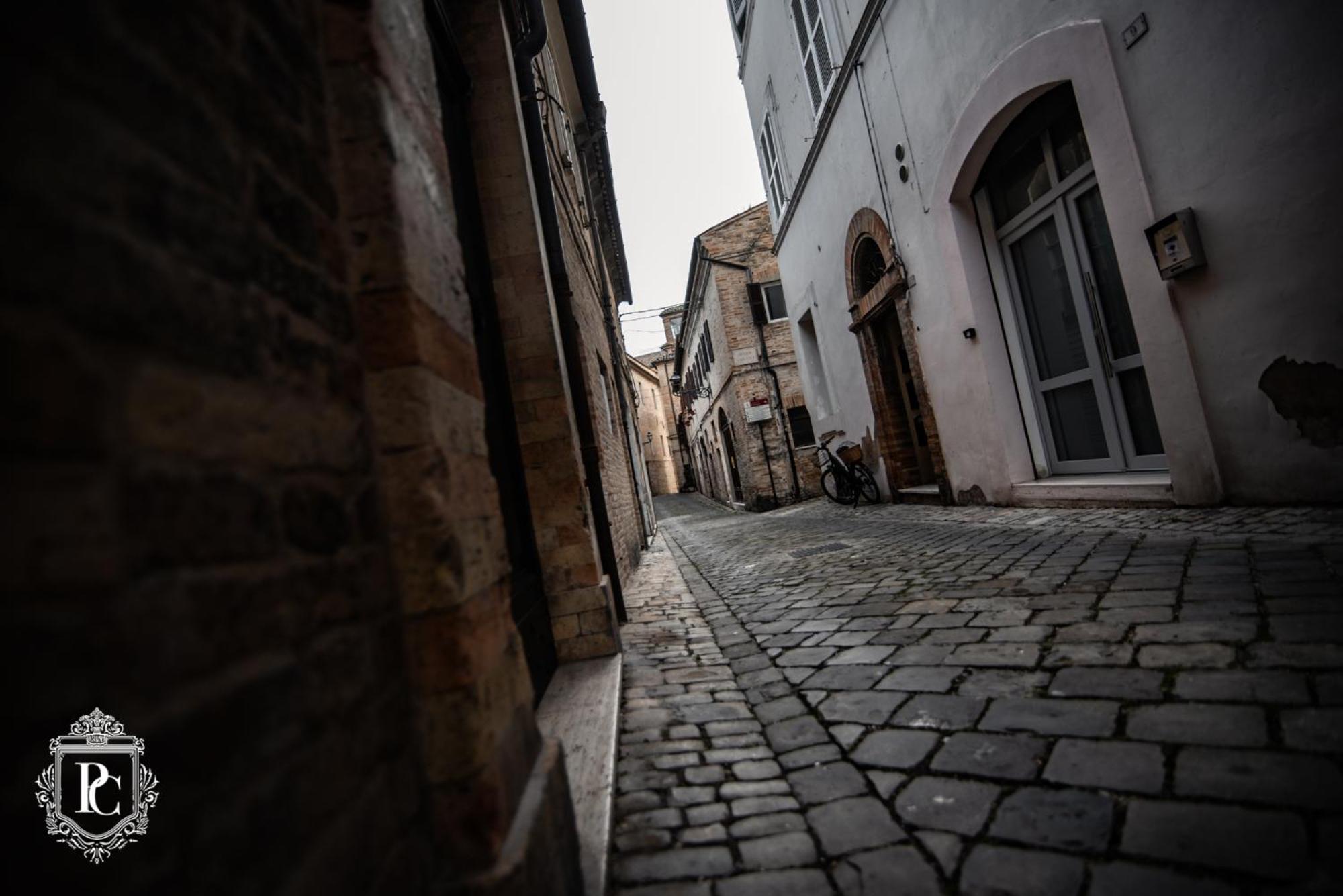Palazzo Capparucci - Dimora Storica Hotel Fermo Buitenkant foto
